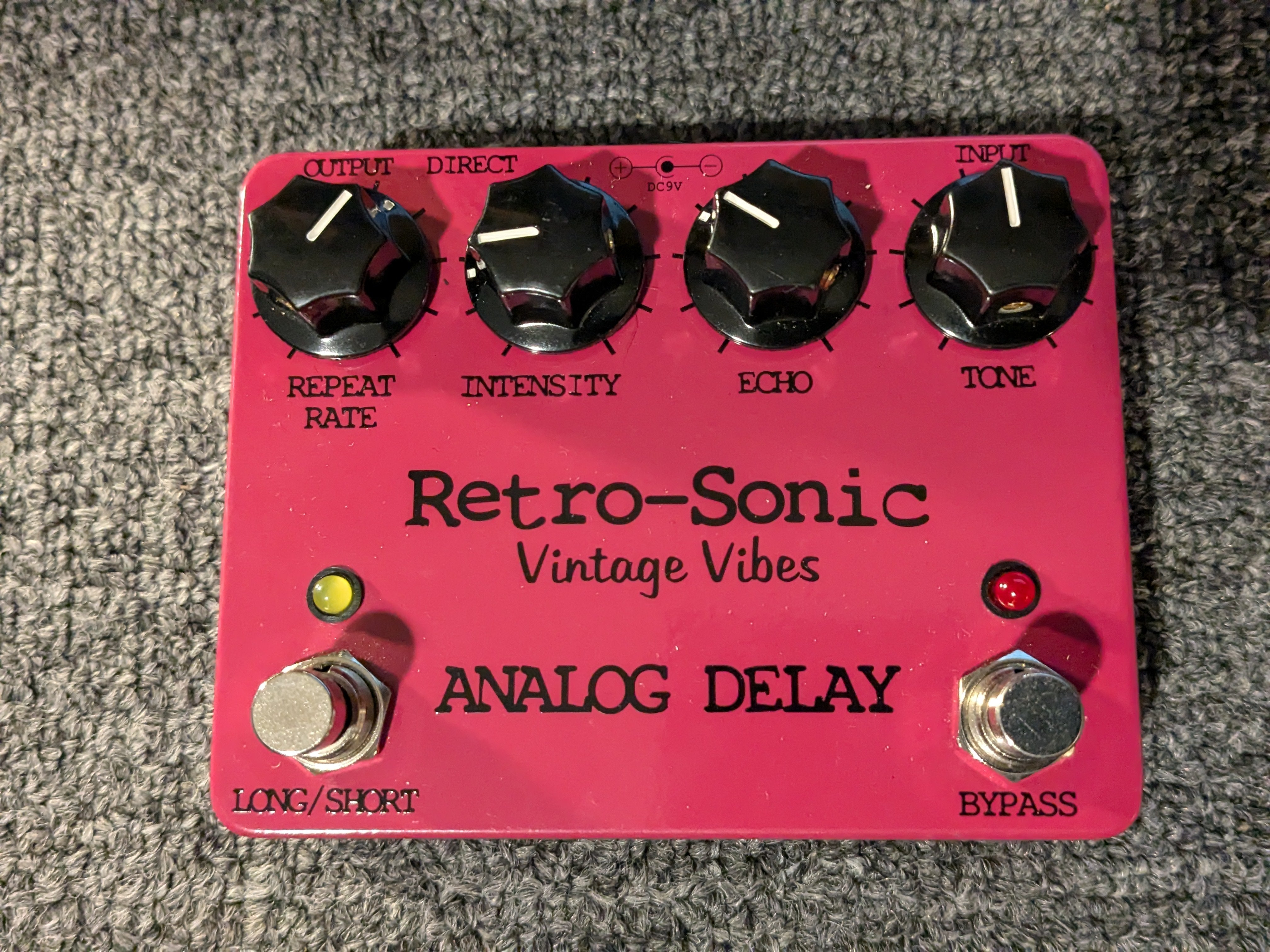 USED Retro Sonic Analog Delay
