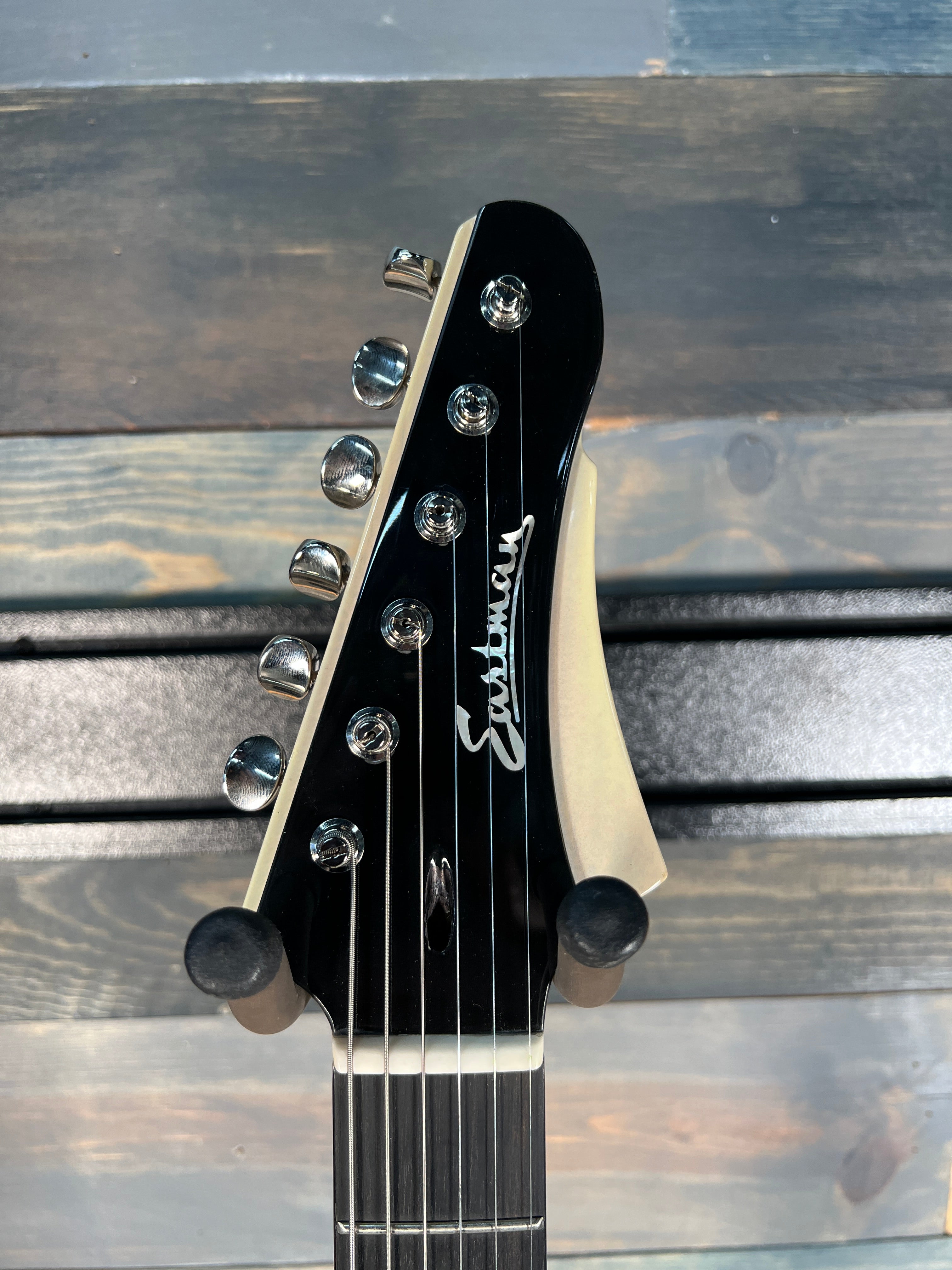 USED Eastman Juliet - Pamona Blonde