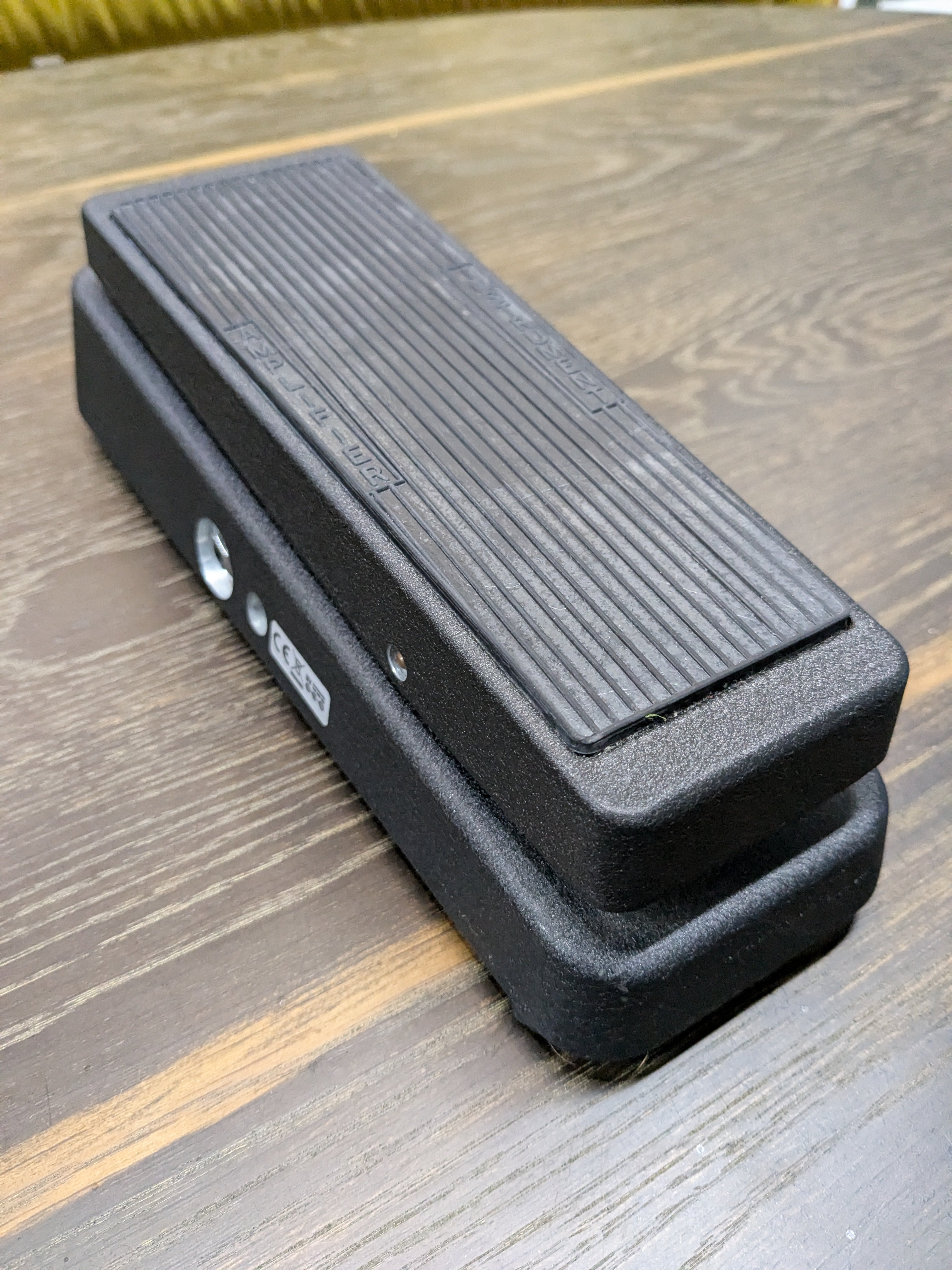 USED Dunlop Cry Baby Standard Wah