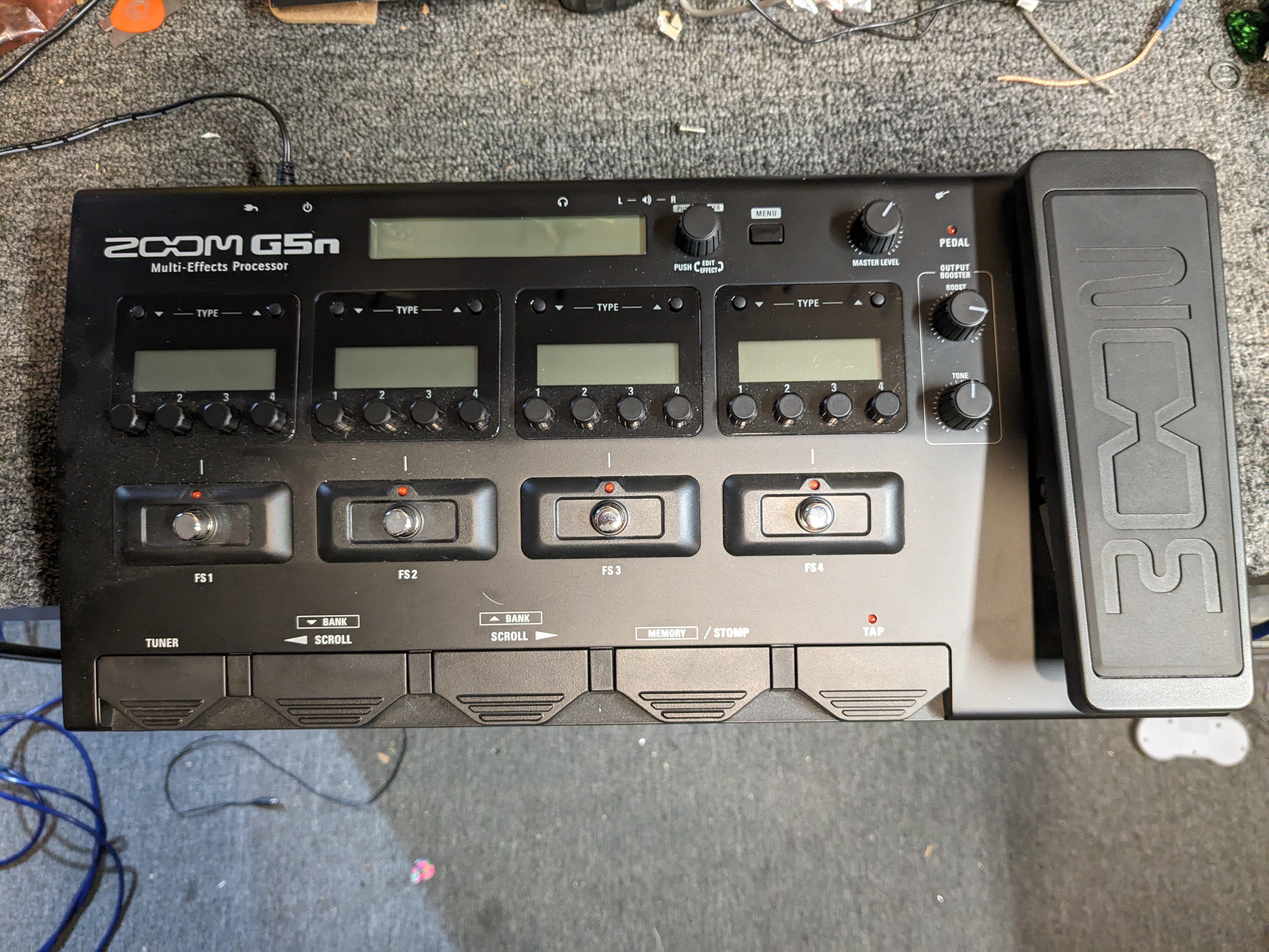 USED Zoom G5n Guitar Multi-Effects Processor