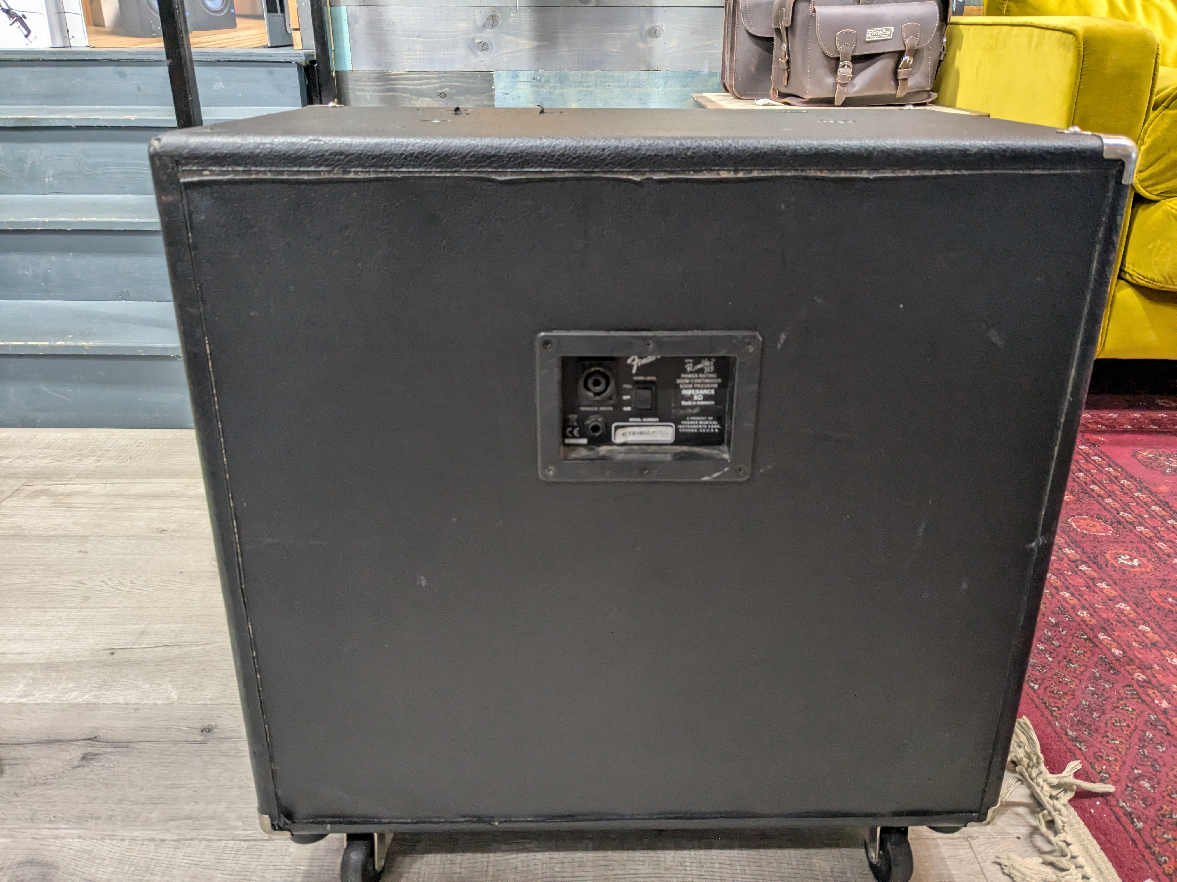 USED Rumble 115 Cabinet, Black/Silver