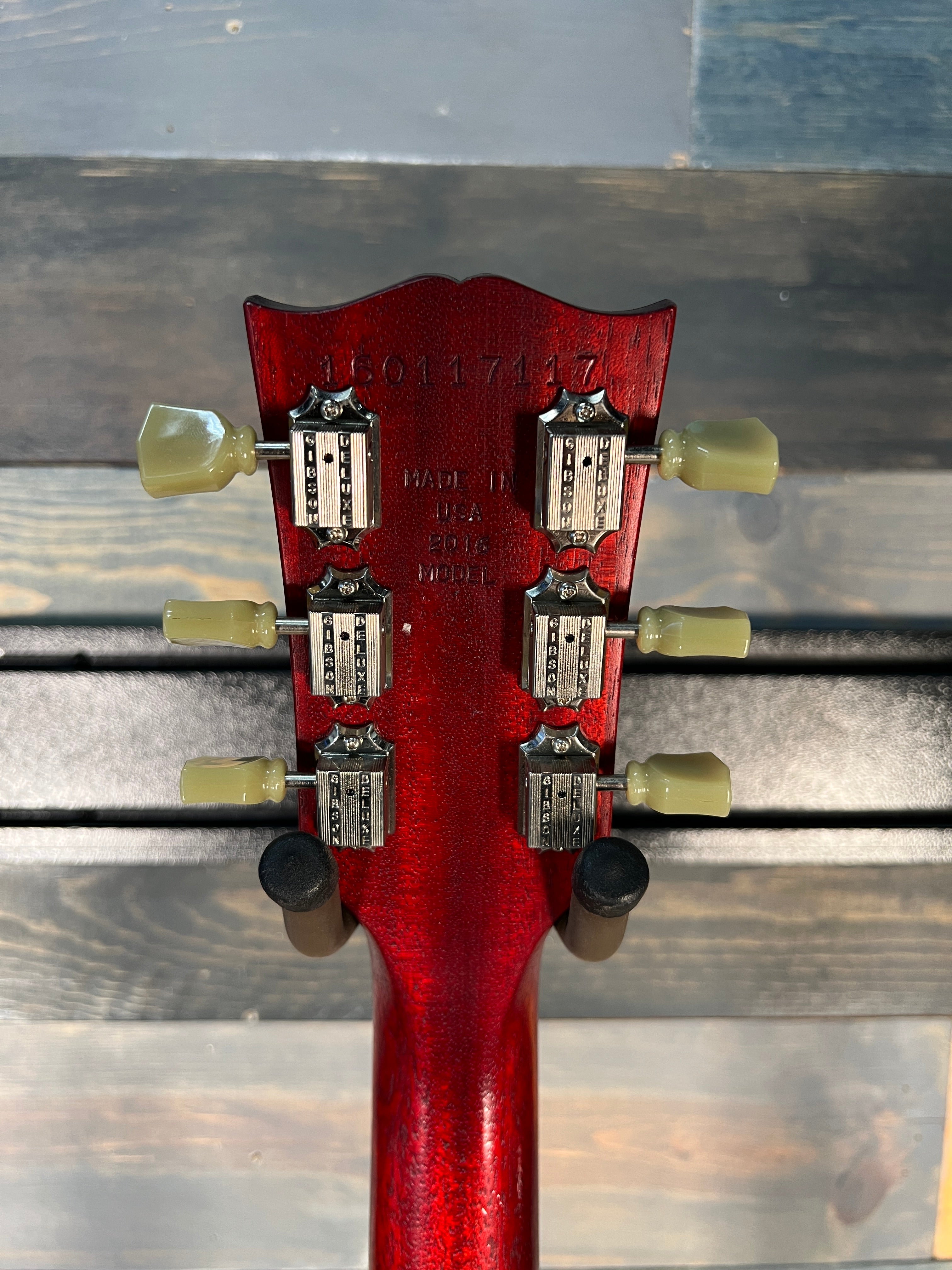 USED 2016 Gibson Les Paul Studio - Worn Cherry