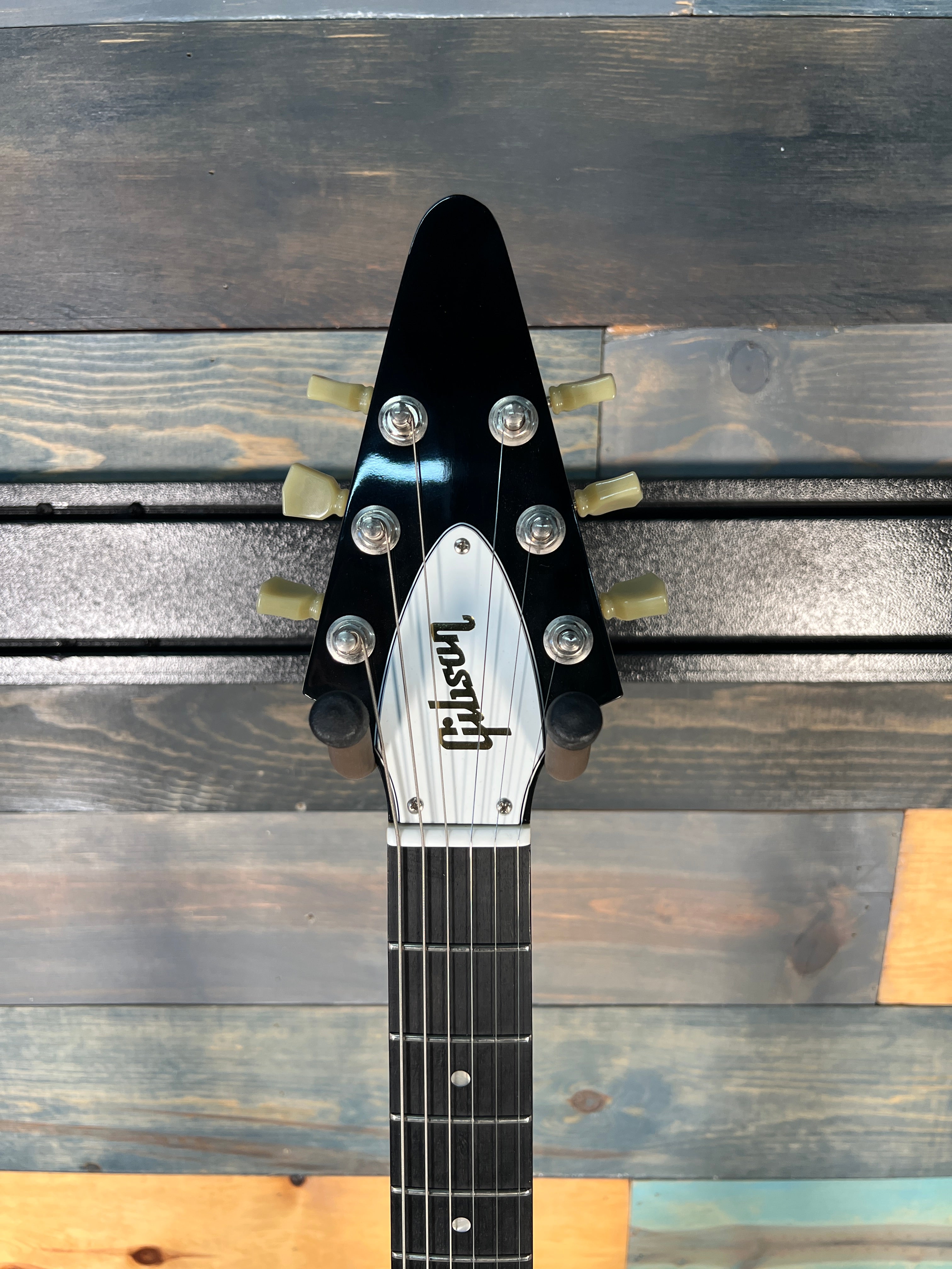 USED 2008 Gibson Flying V - Alpine White EMG HET SET