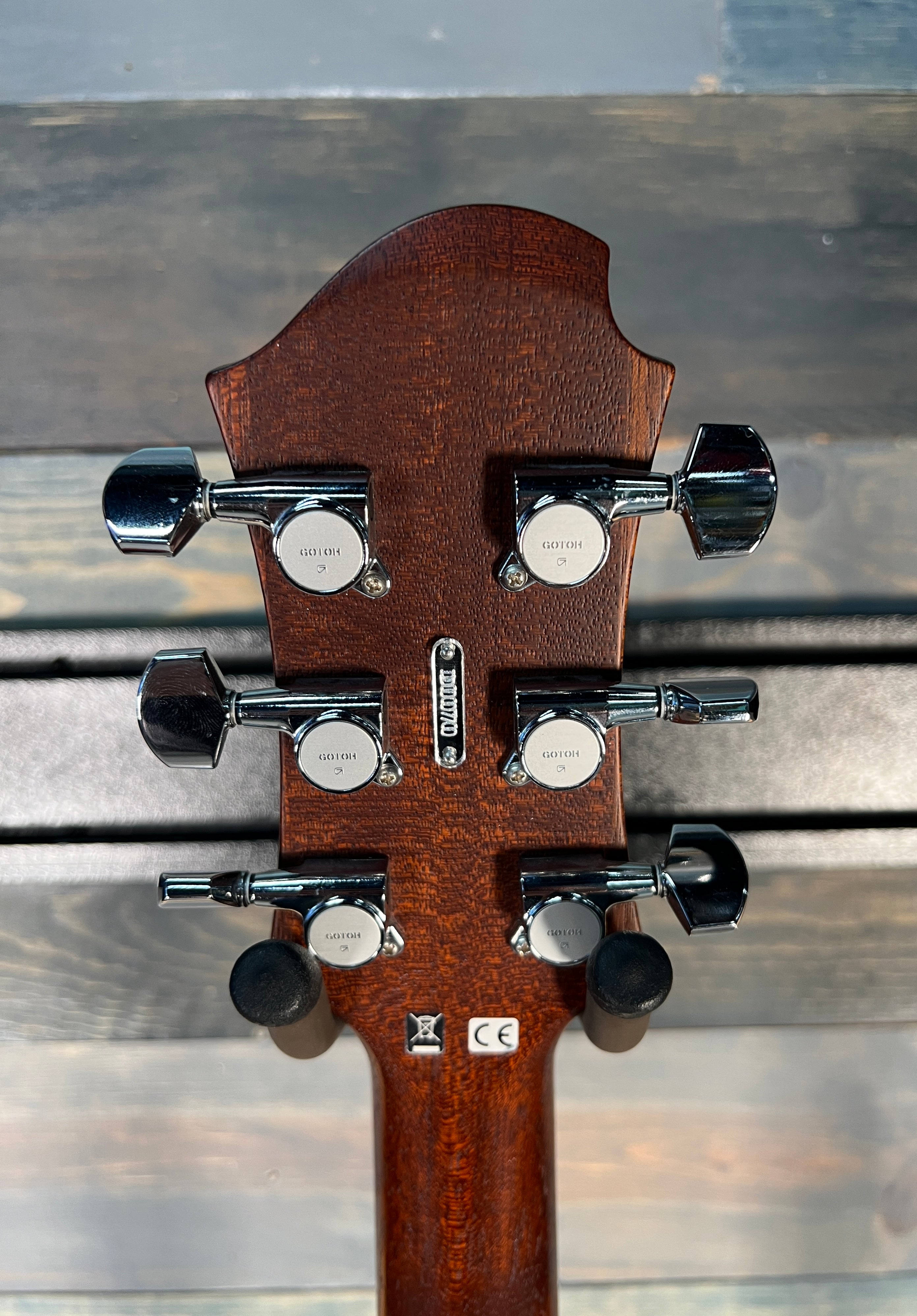 USED 2015 Zemaitis	 MFJ-101-LTD13-NT