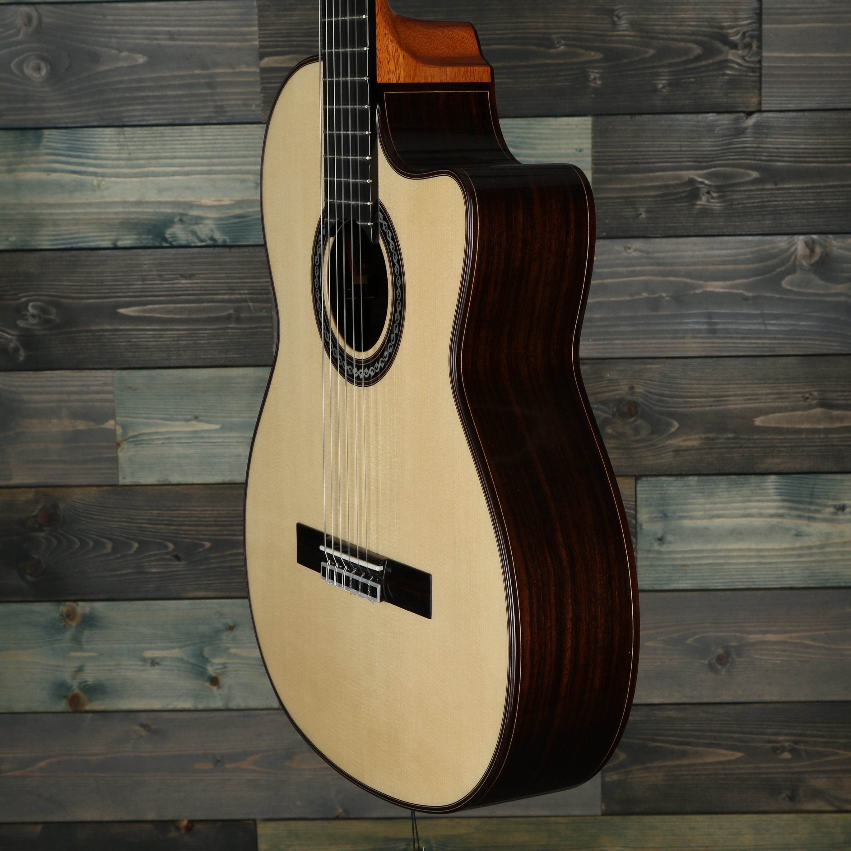 Cordoba GK Pro Negra Luthier All Solid Top