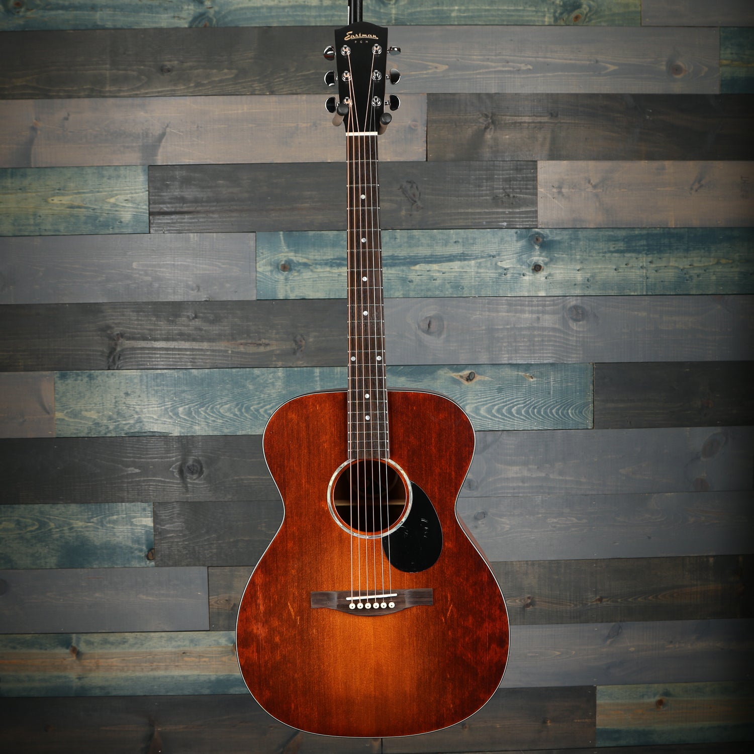 Eastman Guitars PCH1-OM Classic Acoustic Guitar