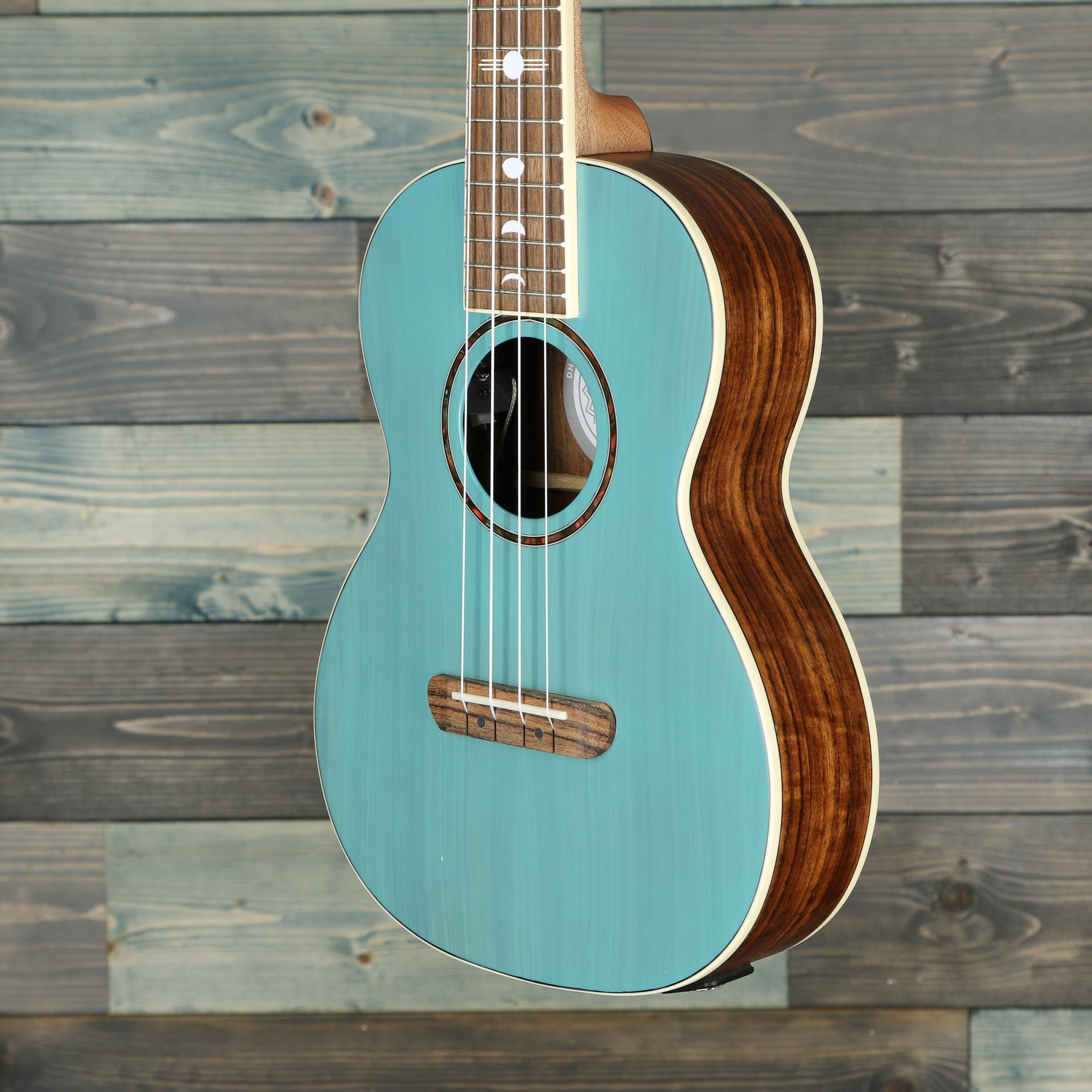 Fender Dani Harrison Uke, Walnut Fingerboard, Turquoise