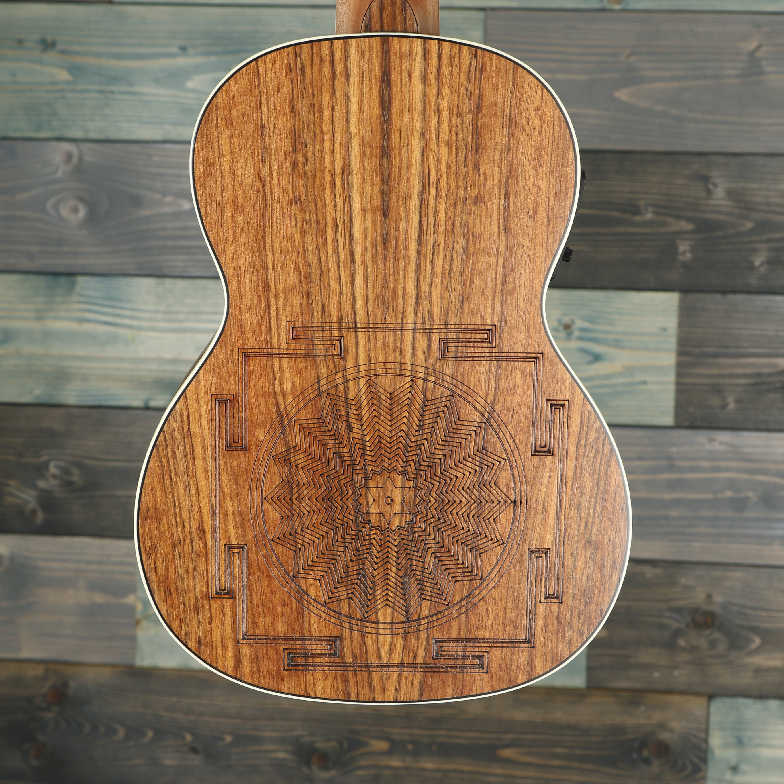 Fender Dani Harrison Uke, Walnut Fingerboard, Turquoise