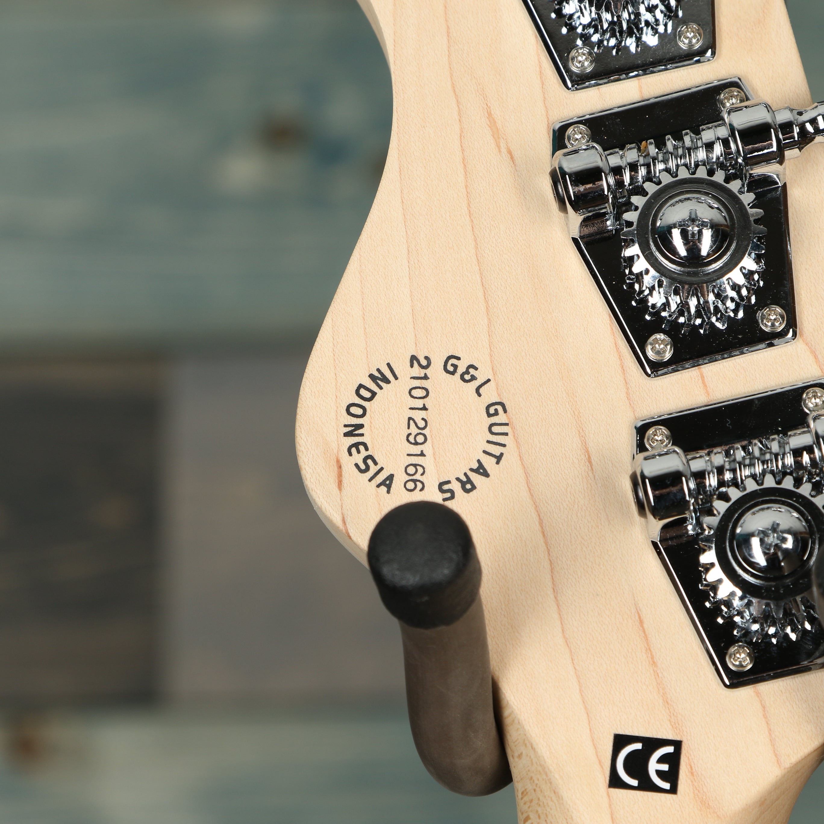 G&L Tribute JB-2 Bass Guitar - Natural Gloss