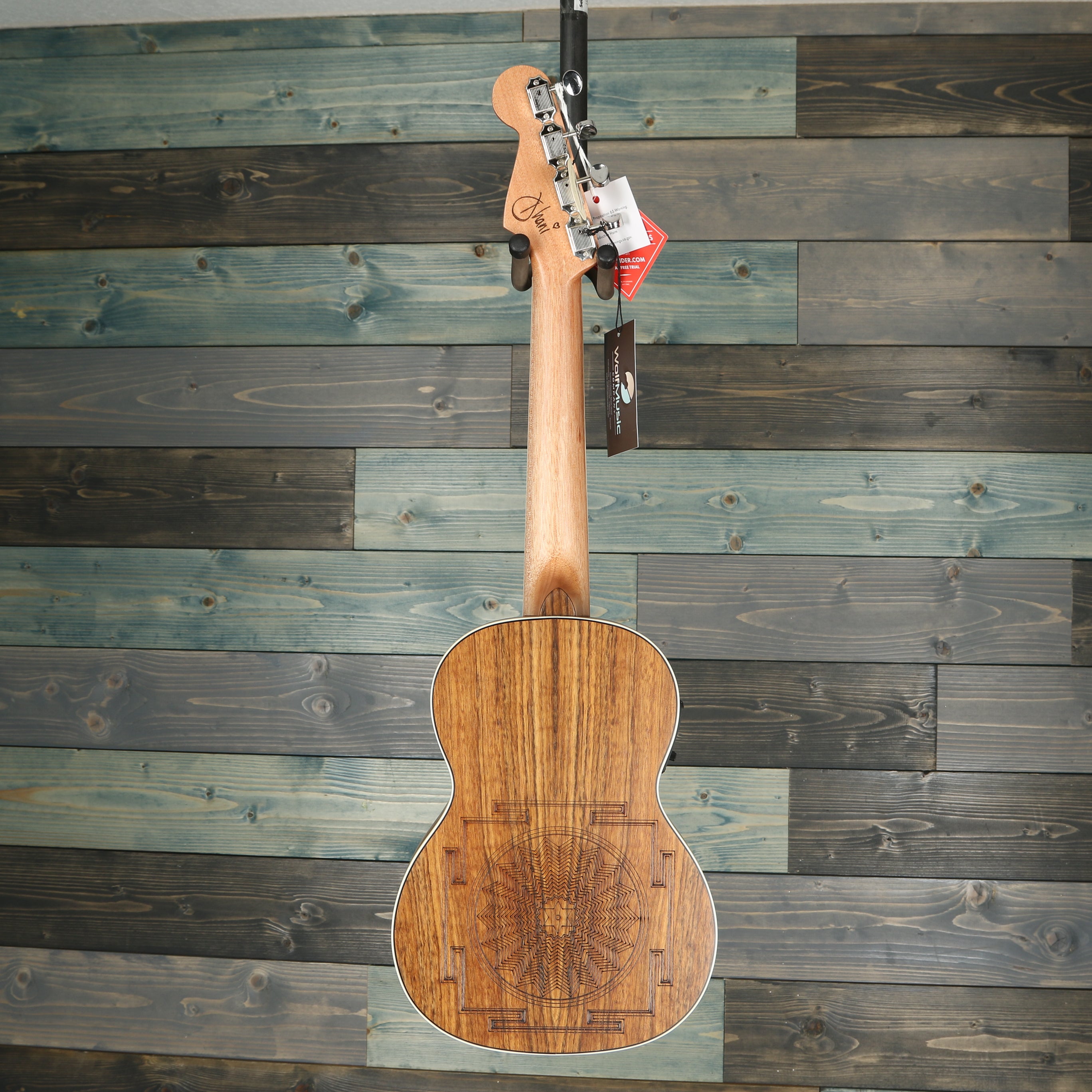 Fender Dani Harrison Uke, Walnut Fingerboard, Turquoise